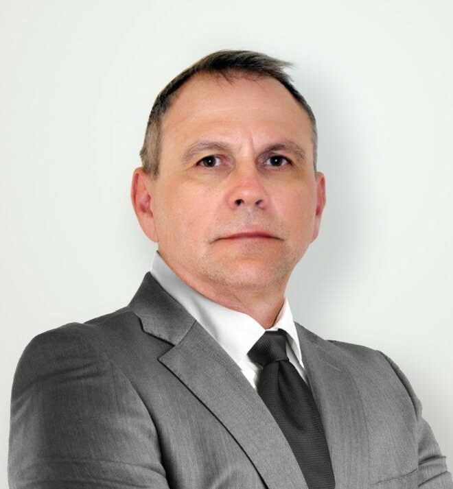 Dr. Carlos Alberto Monte Gobbo 